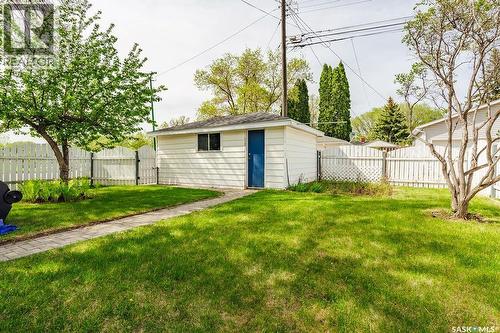 901 1St Street E, Saskatoon, SK - Outdoor