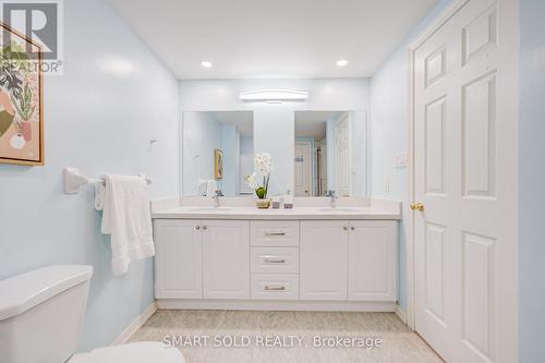 63 Michael Way, Markham, ON - Indoor Photo Showing Bathroom