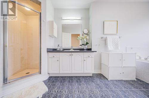 63 Michael Way, Markham, ON - Indoor Photo Showing Bathroom
