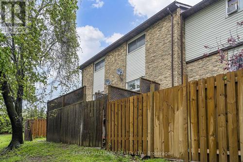 42 - 1330 Trowbridge Drive, Oshawa, ON - Outdoor