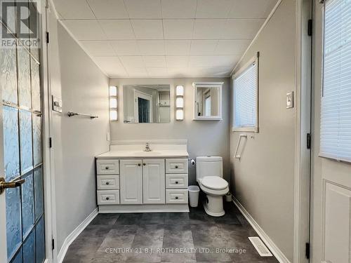 1 Nectarine Court, Innisfil, ON - Indoor Photo Showing Bathroom