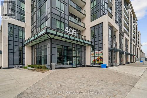328 - 405 Dundast Street W, Oakville, ON - Outdoor