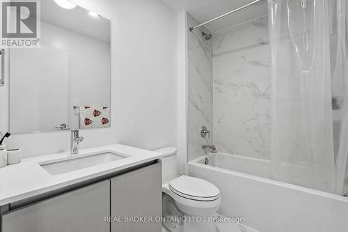 328 - 405 Dundast Street W, Oakville, ON - Indoor Photo Showing Bathroom