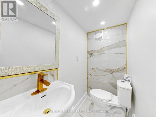 16 Mount Fuji Crescent, Brampton, ON - Indoor Photo Showing Bathroom