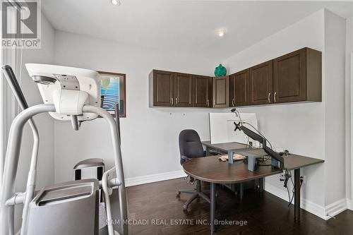 2411 Thorn Lodge Drive, Mississauga, ON - Indoor