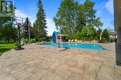 2411 Thorn Lodge Drive, Mississauga, ON - Outdoor With In Ground Pool