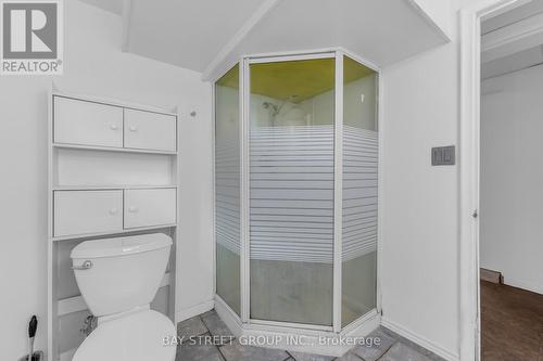 8 Glenbarr Road, St. Catharines, ON - Indoor