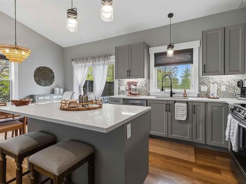 19 Pine Hill Drive, Elmsdale, NS 