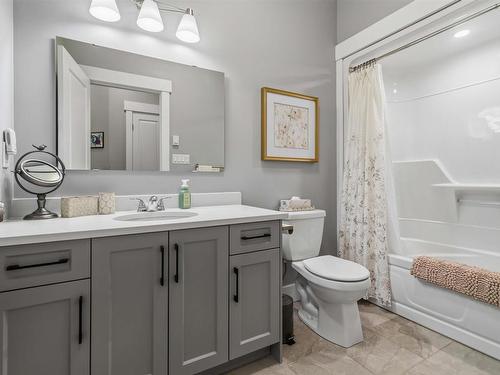 19 Pine Hill Drive, Elmsdale, NS 