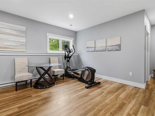 19 Pine Hill Drive, Elmsdale, NS 