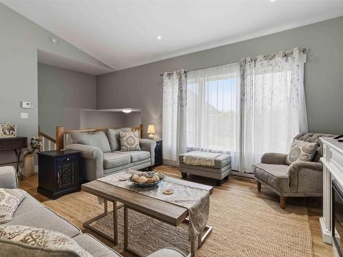 19 Pine Hill Drive, Elmsdale, NS 