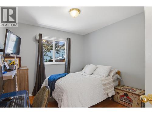 87 Thor Drive, Kamloops, BC - Indoor Photo Showing Bedroom