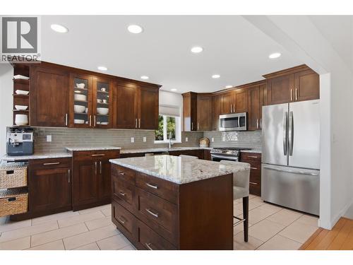 87 Thor Drive, Kamloops, BC - Indoor Photo Showing Kitchen With Stainless Steel Kitchen With Upgraded Kitchen