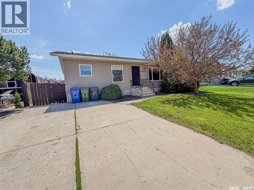 80 Morrison Drive, Yorkton, SK - Outdoor