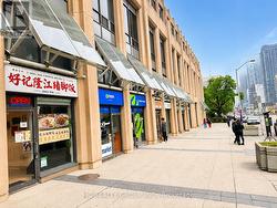 3 - 5 NORTHTOWN WAY Toronto, ON M2N 7A1