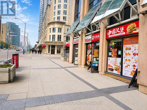 3 - 5 Northtown Way, Toronto, ON 