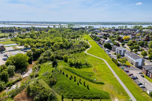 Photo aérienne - 301-101 Rue Jules-Phaneuf, Varennes, QC - Outdoor With Body Of Water With View