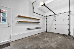 Garage - 