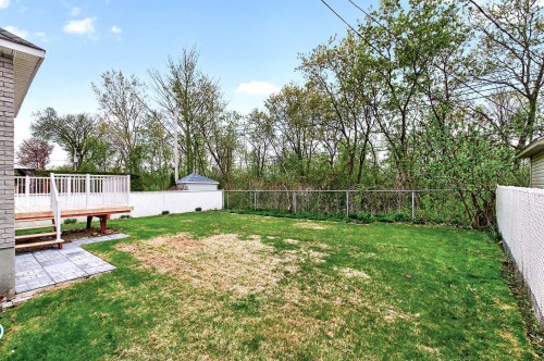 Jardin - 18585 Rue Larocque, Montréal (Pierrefonds-Roxboro), QC - Outdoor With Backyard
