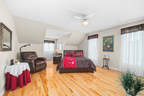 Chambre à coucher - 23 Rue Des Vieux-Moulins, Gatineau (Aylmer), QC - Indoor Photo Showing Bedroom