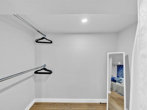 Lower Unit-1029 Parent, Windsor, ON 
