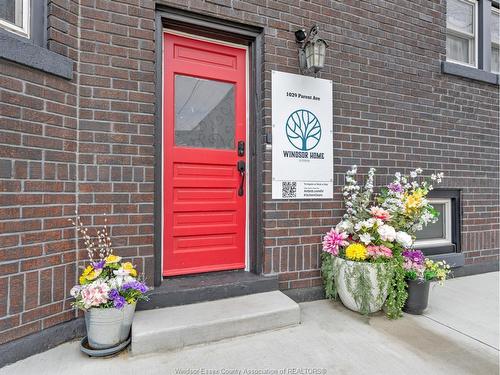 Lower Unit-1029 Parent, Windsor, ON 