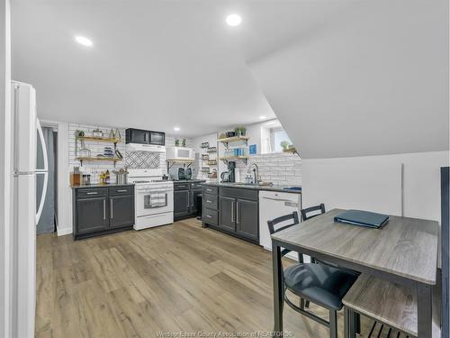 Lower Unit-1029 Parent, Windsor, ON 