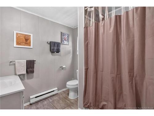 16 Tait Cres, Lakeville, NB 