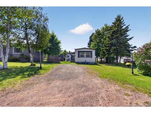 16 Tait Cres, Lakeville, NB 