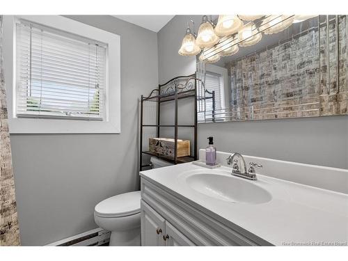 8 Nowlan Ave, Bouctouche, NB 