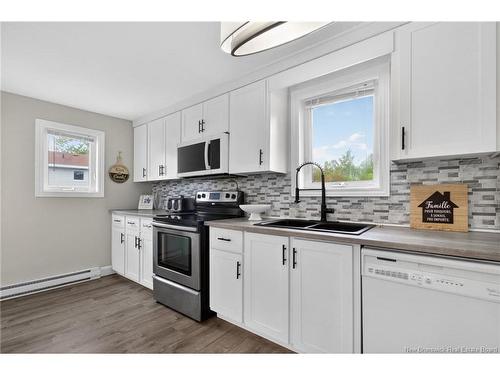 8 Nowlan Ave, Bouctouche, NB 