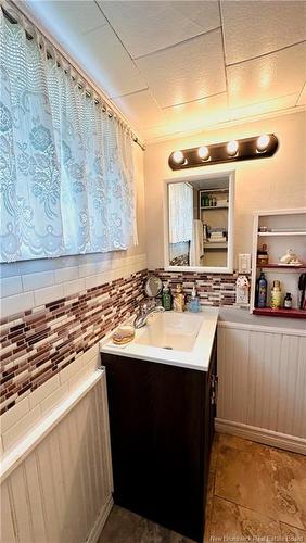 876 Central St, Centreville, NB 