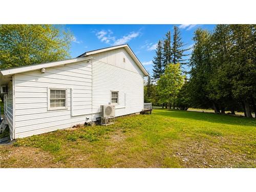 876 Central St, Centreville, NB 