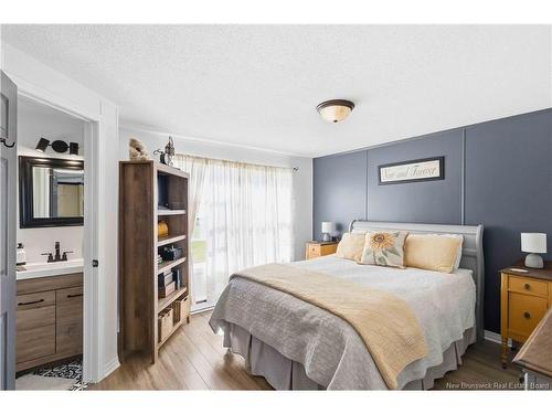 4 Cedar St, Waasis, NB 