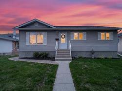 121 Jefferson AVE  Winnipeg, MB R2V 0M2