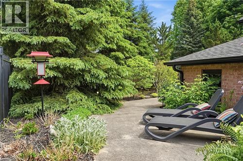 149 Miller Drive, Ancaster, ON - Outdoor