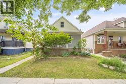 1153 GLADSTONE AVENUE Windsor, ON N9A 2R9