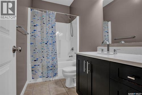 121 Everton Crescent, Moose Jaw, SK - Indoor Photo Showing Bathroom