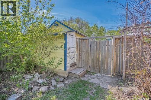 524 7Th Street E, Saskatoon, SK - Outdoor