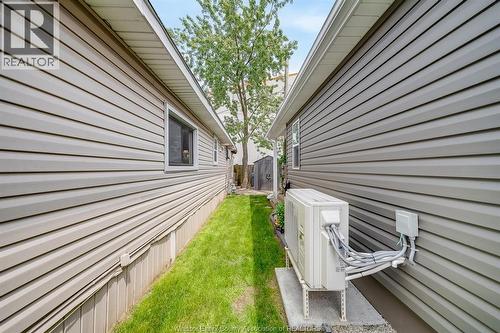 20 Bonita Avenue, Windsor, ON - Outdoor With Exterior