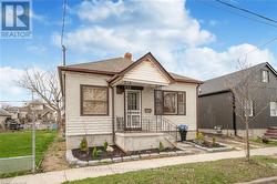 29 CONCORD AVENUE St. Catharines, ON L2M 5N5