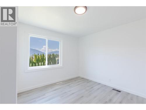 Bedroom - 710 Devon Street, Creston, BC - Indoor Photo Showing Other Room