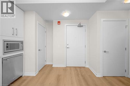 10 Esplanade Lane Unit# 310, Grimsby, ON - Indoor Photo Showing Other Room