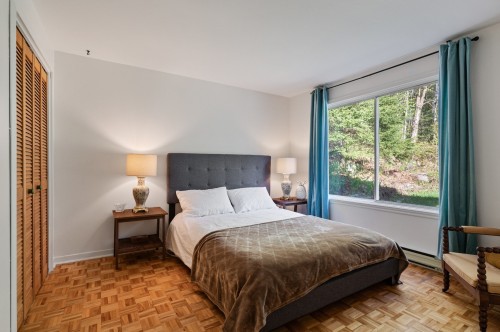 Bedroom - 891 Ch. Du Moulin, Sainte-Adèle, QC - Indoor Photo Showing Bedroom