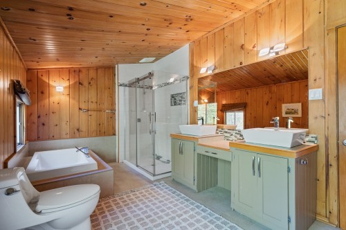 Master Bathroom - 891 Ch. Du Moulin, Sainte-Adèle, QC - Indoor