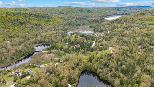Overall view - 891 Ch. Du Moulin, Sainte-Adèle, QC - Outdoor With View