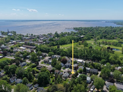Photo aérienne - 35 Av. Victoria, Pointe-Claire, QC - Outdoor With Body Of Water With View