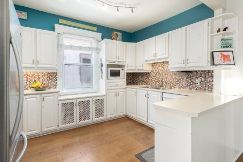 Cuisine - 35 Av. Victoria, Pointe-Claire, QC - Indoor Photo Showing Kitchen