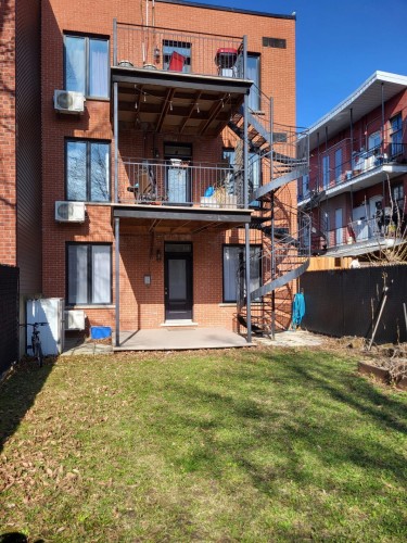 Back of Structure - 3702 Rue De Verdun, Montréal (Verdun/Île-Des-Soeurs), QC - Outdoor