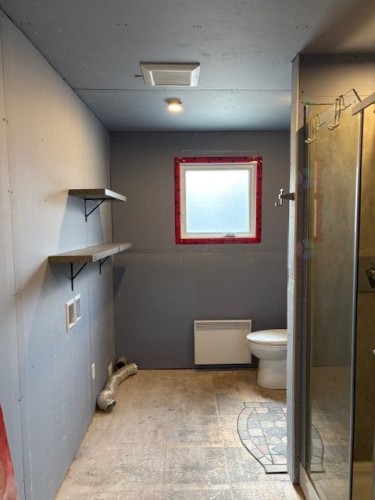 Salle de bains - 2 Rue Des Érables, Saint-André-Avellin, QC 